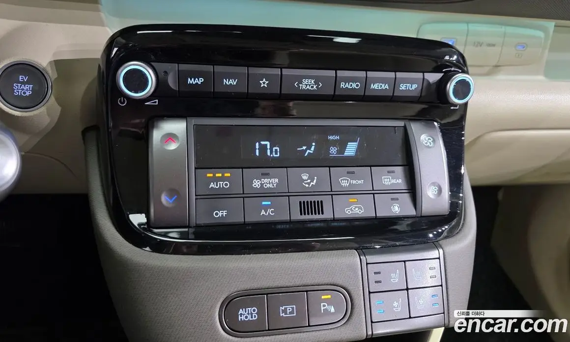 Hyundai Casper 2024 0.2 автомат (гидро), фото 17