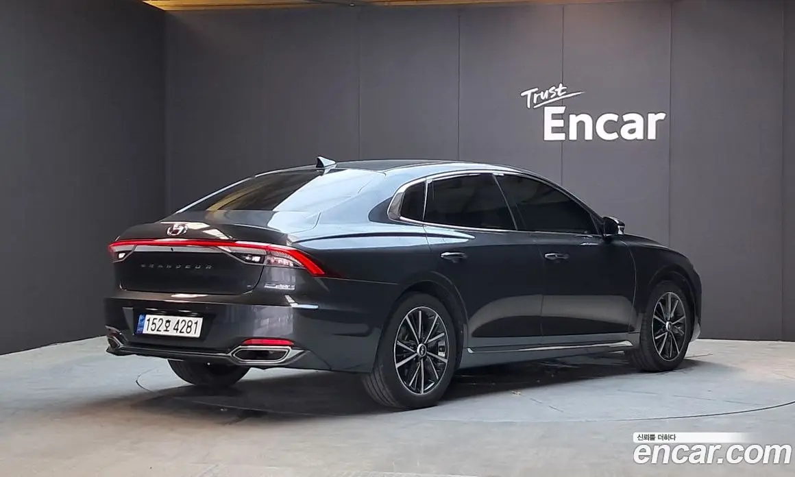 Hyundai Grandeur 2022 2.5 автомат (гидро), фото 2 Hyundai Grandeur 2022 2.5 автомат (гидро), фото 2