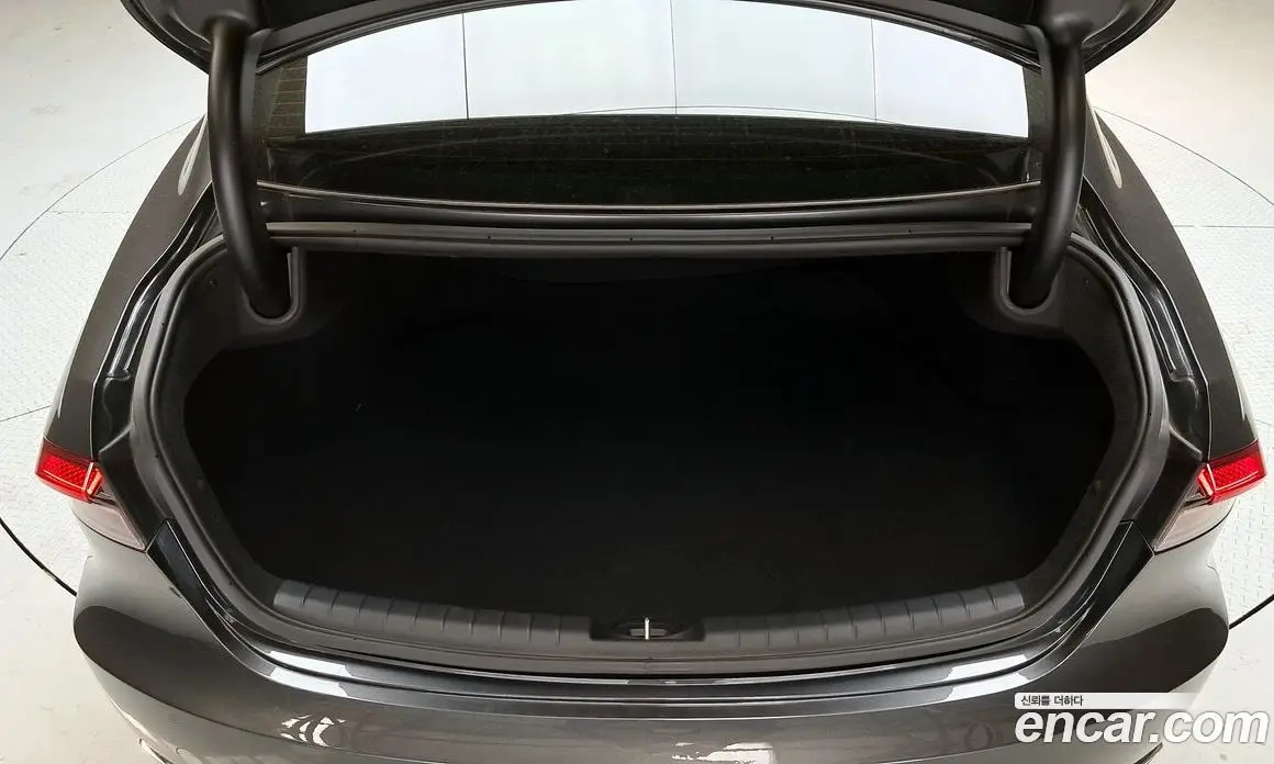 Hyundai Grandeur 2022 2.5 автомат (гидро), фото 34 Hyundai Grandeur 2022 2.5 автомат (гидро), фото 34