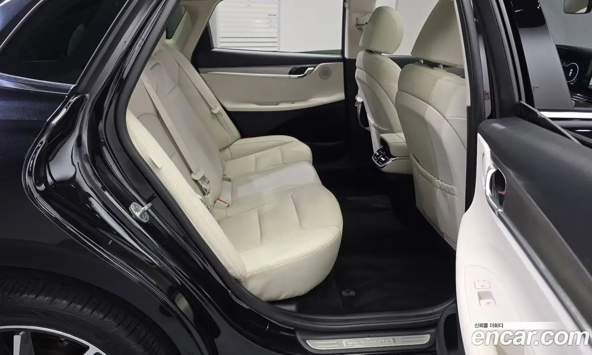 Hyundai Grandeur 2022 2.5 автомат (гидро), фото 11