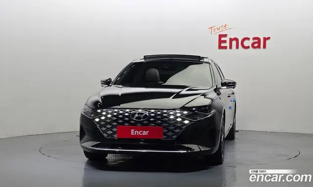 Hyundai Grandeur 2022 2.5 автомат (гидро), миниатюра 3