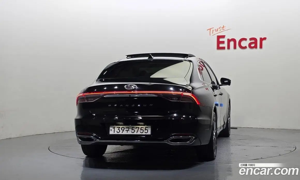 Hyundai Grandeur 2022 2.5 автомат (гидро), фото 4