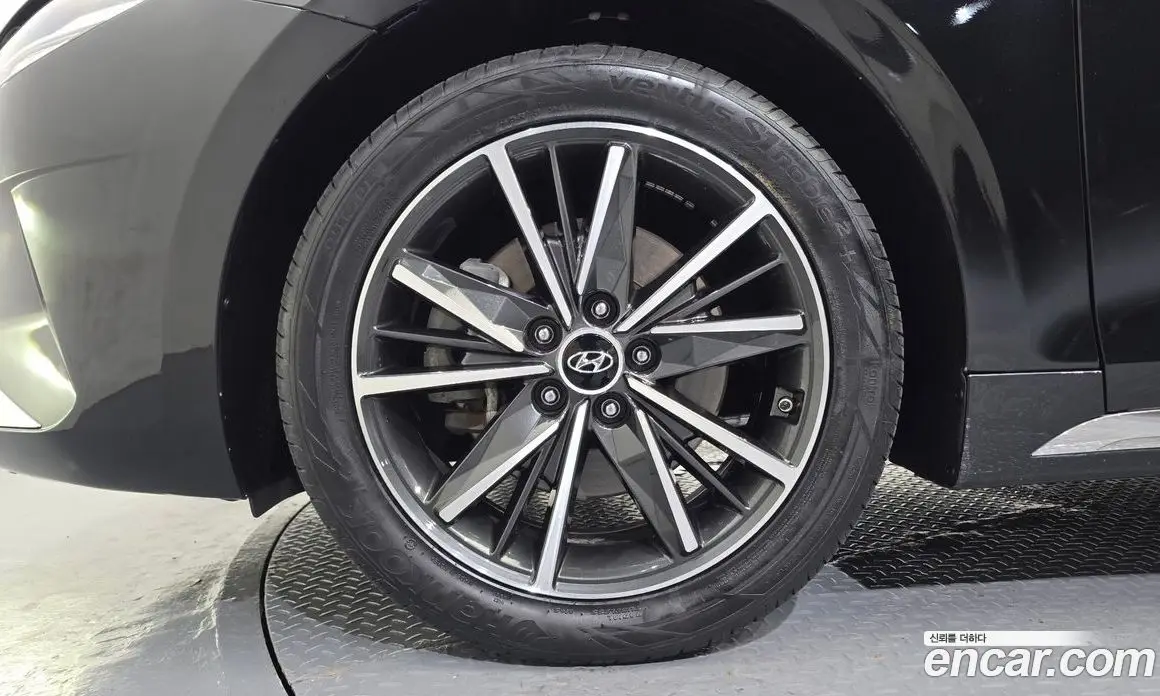 Hyundai Grandeur 2022 2.5 автомат (гидро), фото 5