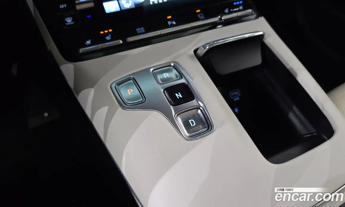 Hyundai Grandeur 2022 2.5 автомат (гидро), фото 9
