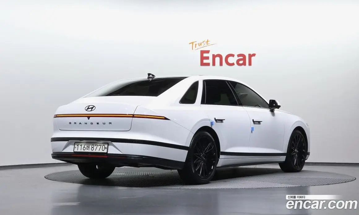 Hyundai Grandeur 2022 2.5 автомат (гидро), фото 2 Hyundai Grandeur 2022 2.5 автомат (гидро), фото 2