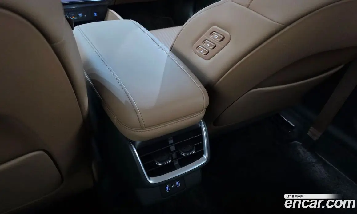 Hyundai Grandeur 2023 1.6 автомат (гидро), фото 31