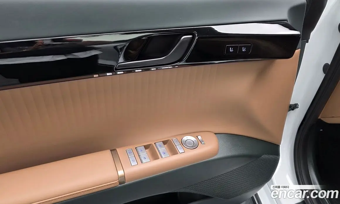 Hyundai Grandeur 2023 1.6 автомат (гидро), фото 32