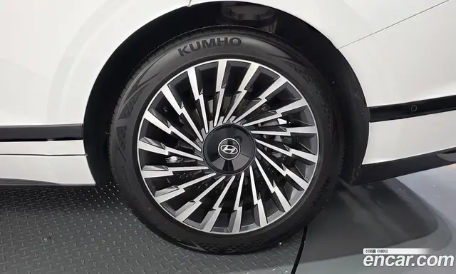 Hyundai Grandeur 2023 1.6 автомат (гидро), миниатюра 6