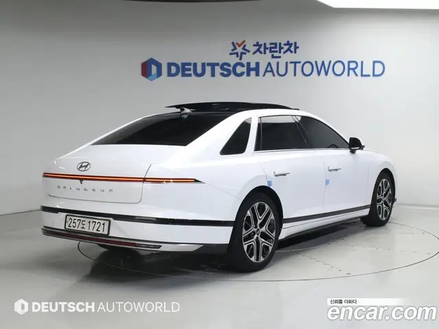 Hyundai Grandeur 2024 2.5 автомат (гидро), миниатюра 2