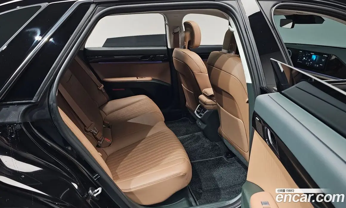 Hyundai Grandeur 2025 1.6 автомат (гидро), фото 17
