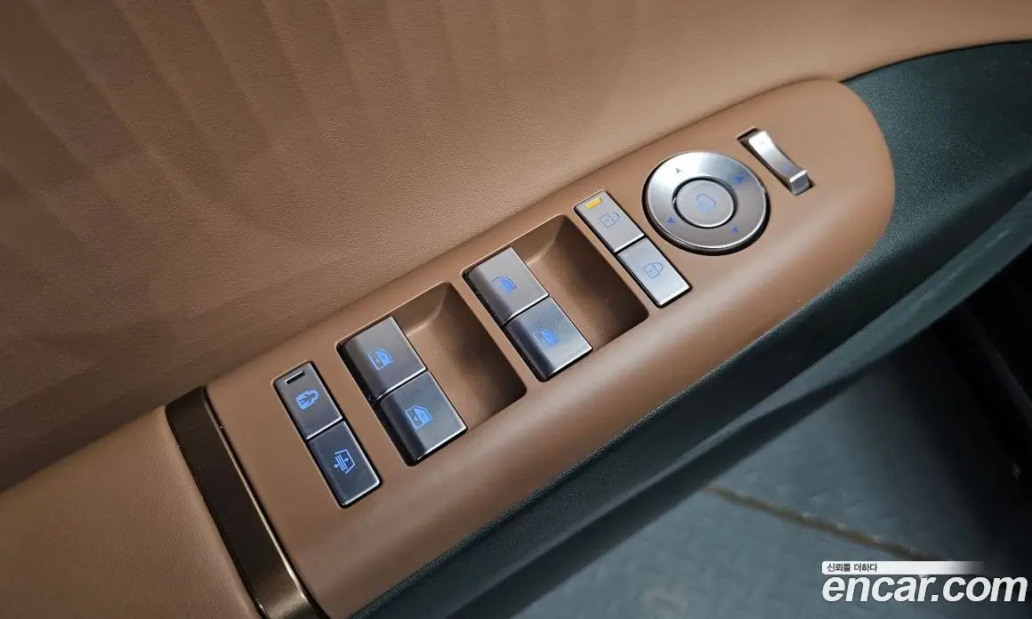 Hyundai Grandeur 2025 1.6 автомат (гидро), фото 31