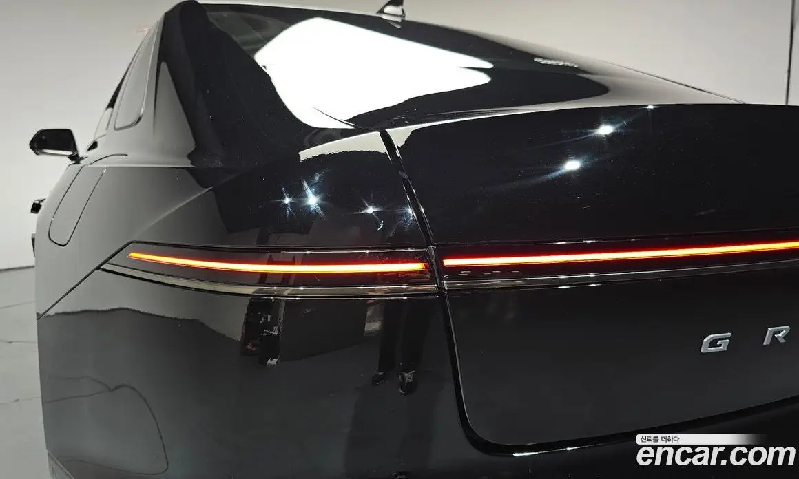 Hyundai Grandeur 2025 1.6 автомат (гидро), фото 8
