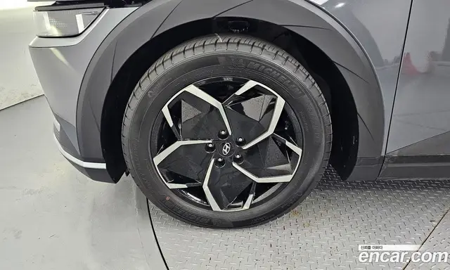 Hyundai Ioniq 5 2023 0.1 автомат (гидро), миниатюра 5