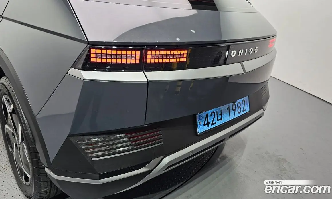 Hyundai Ioniq 5 2023 0.1 автомат (гидро), фото 9