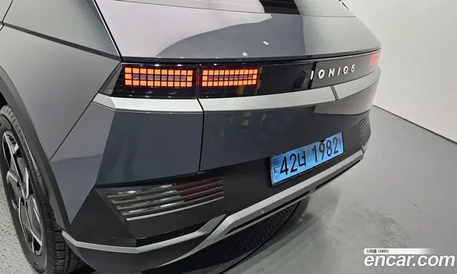 Hyundai Ioniq 5 2023 0.1 автомат (гидро), миниатюра 9