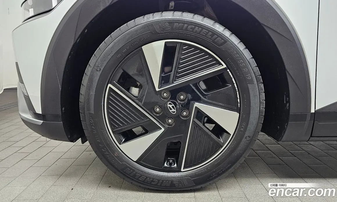 Hyundai Ioniq 5 2024 0.1 автомат (гидро), фото 5 Hyundai Ioniq 5 2024 0.1 автомат (гидро), фото 5