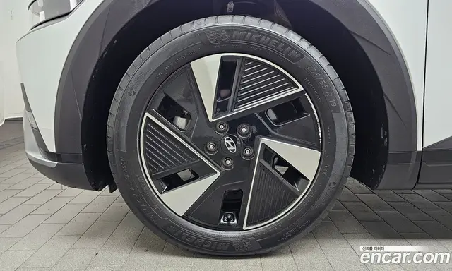 Hyundai Ioniq 5 2024 0.1 автомат (гидро), миниатюра 5 Hyundai Ioniq 5 2024 0.1 автомат (гидро), миниатюра 5