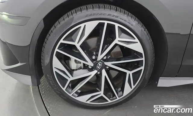 Hyundai Ioniq 6 2023 0.1 автомат (гидро), миниатюра 5
