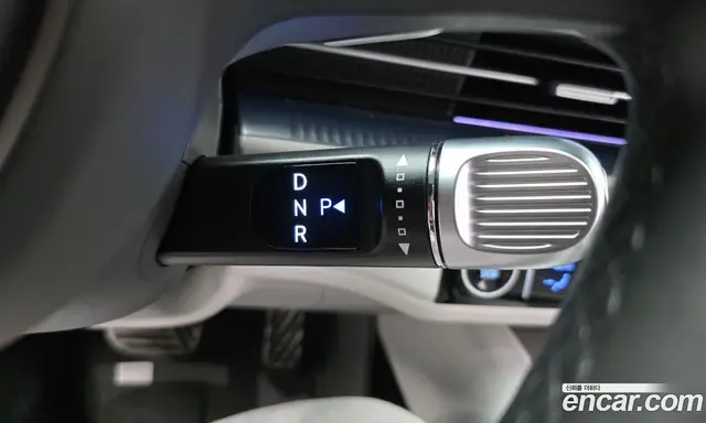 Hyundai Ioniq 6 2023 0.1 автомат (гидро), миниатюра 9