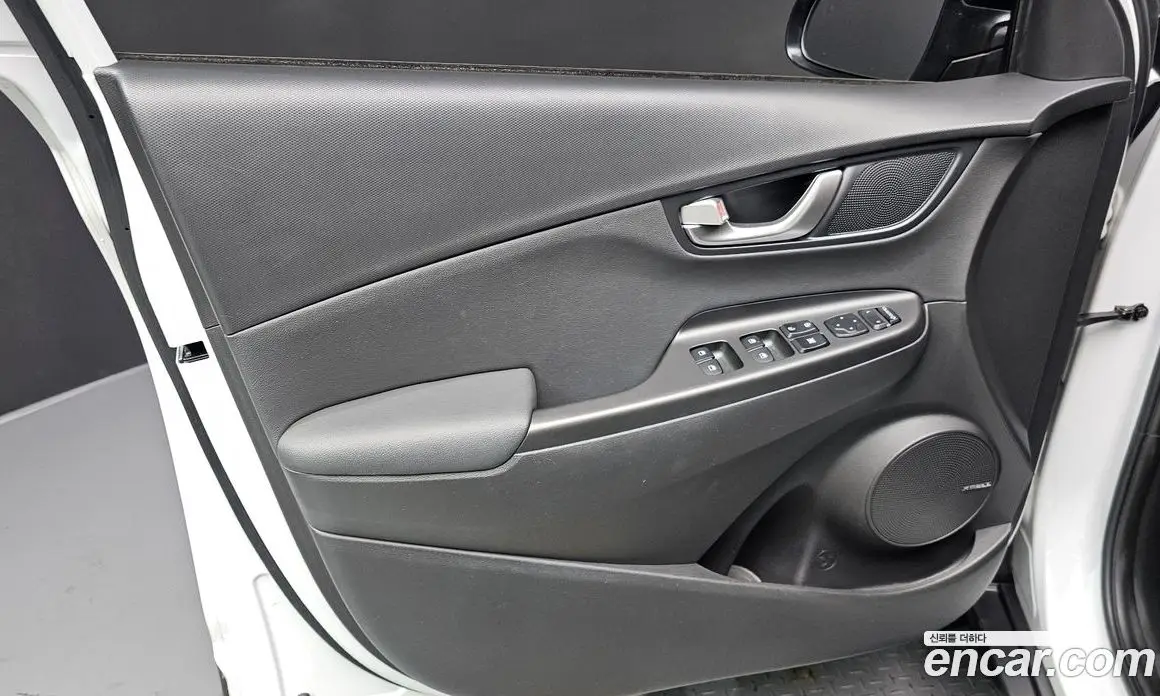 Hyundai Kona 2020 1.6 автомат (гидро), фото 14 Hyundai Kona 2020 1.6 автомат (гидро), фото 14
