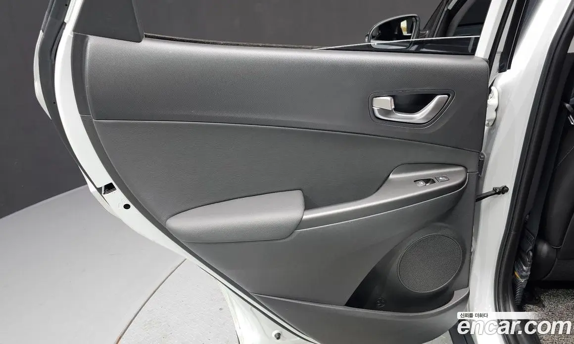 Hyundai Kona 2020 1.6 автомат (гидро), фото 15 Hyundai Kona 2020 1.6 автомат (гидро), фото 15