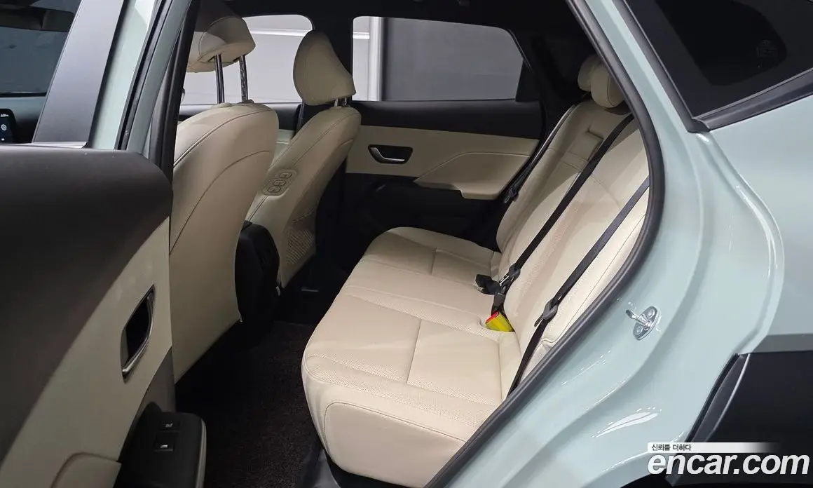 Hyundai Kona 2026 1.6 автомат (гидро), фото 18 Hyundai Kona 2026 1.6 автомат (гидро), фото 18