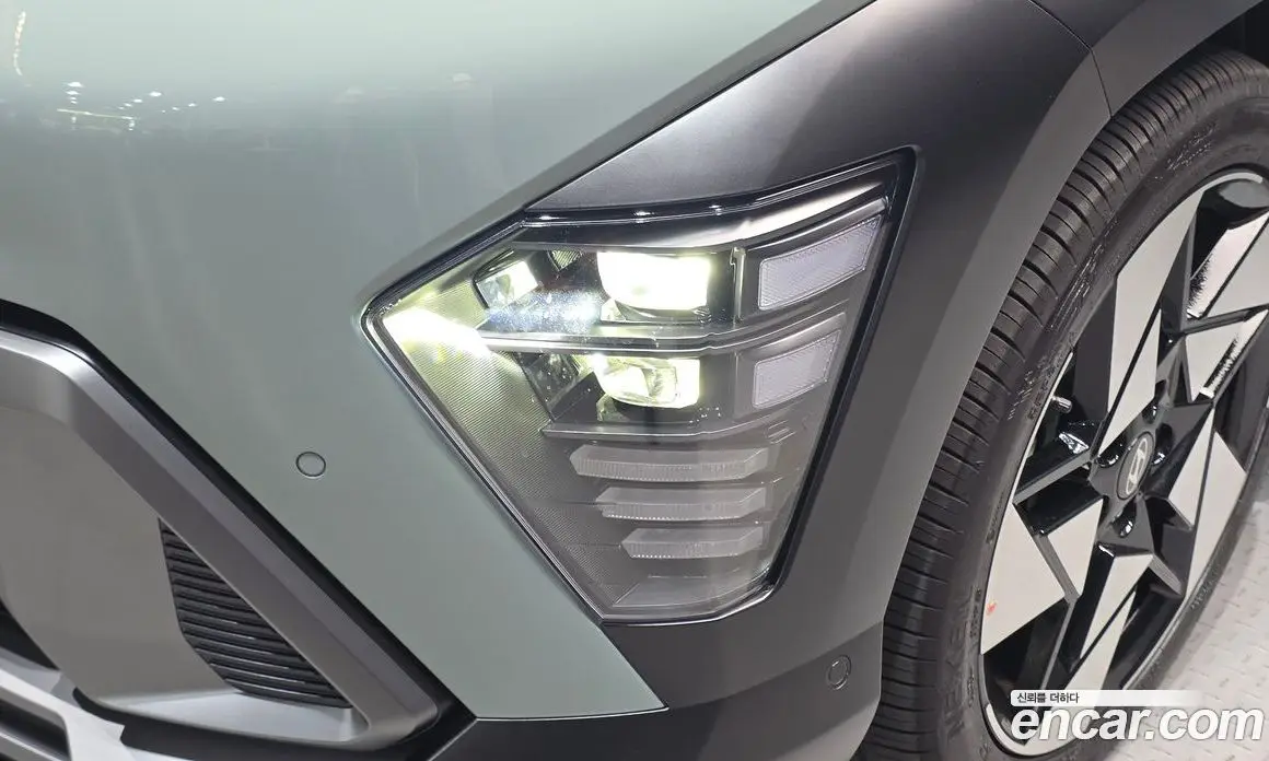 Hyundai Kona 2026 1.6 автомат (гидро), фото 8 Hyundai Kona 2026 1.6 автомат (гидро), фото 8