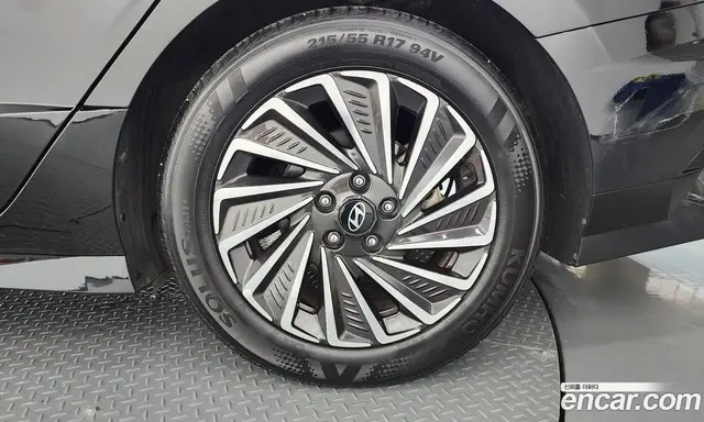 Hyundai Sonata 2023 2.0 автомат (гидро), миниатюра 7 Hyundai Sonata 2023 2.0 автомат (гидро), миниатюра 7