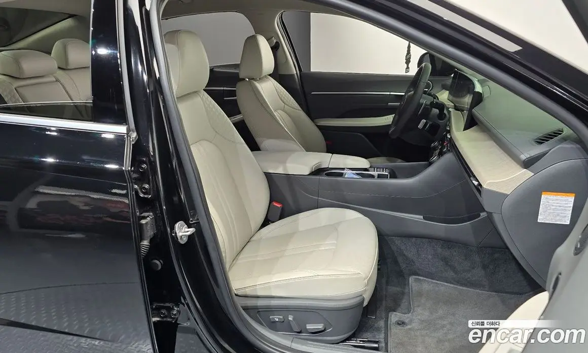 Hyundai Sonata 2023 2.0 автомат (гидро), фото 16 Hyundai Sonata 2023 2.0 автомат (гидро), фото 16