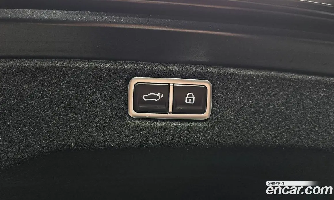 Hyundai Sonata 2024 1.6 автомат (гидро), фото 32