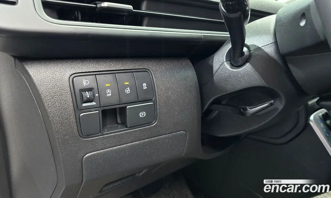 Hyundai Staria 2021 2.2 автомат (гидро), фото 25