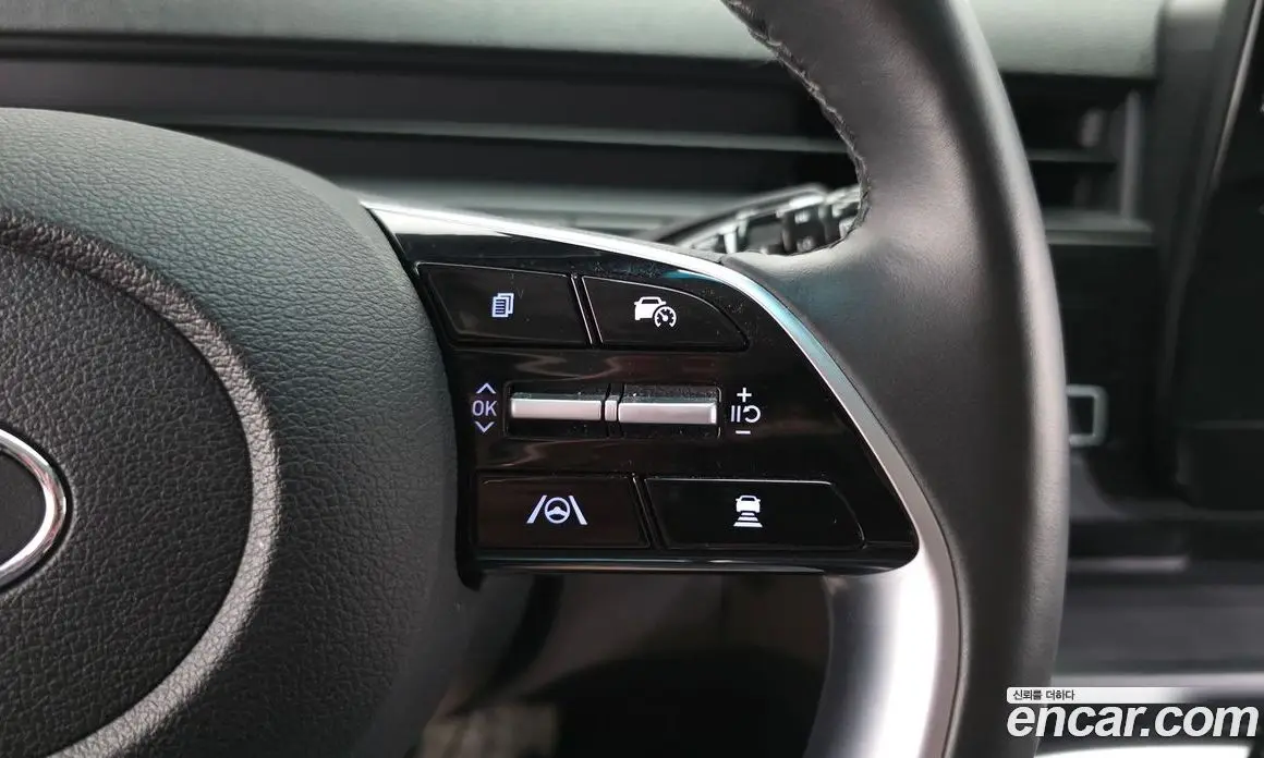 Hyundai Staria 2022 2.2 автомат (гидро), фото 23