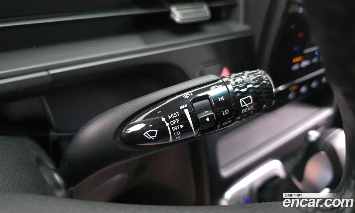 Hyundai Staria 2022 2.2 автомат (гидро), фото 26