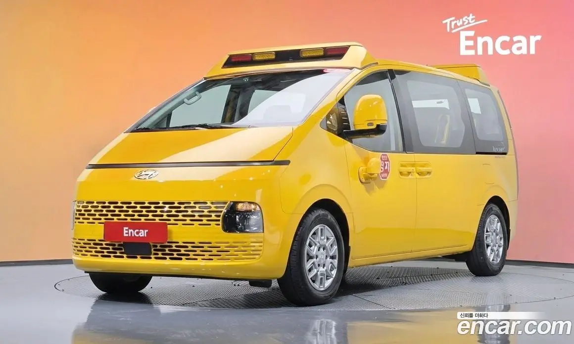 Hyundai Staria 2023 3.5 автомат (гидро), фото 30 Hyundai Staria 2023 3.5 автомат (гидро), фото 30