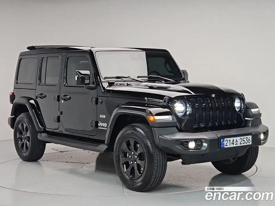 Jeep Wrangler 2023 2.0 автомат (гидро), фото 2 Jeep Wrangler 2023 2.0 автомат (гидро), фото 2