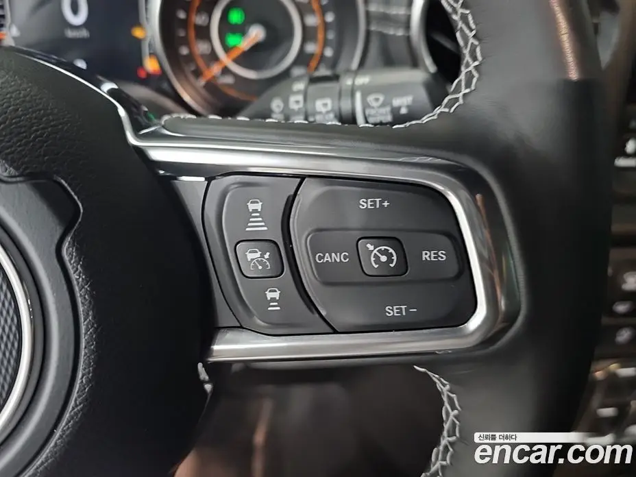 Jeep Wrangler 2023 2.0 автомат (гидро), фото 11 Jeep Wrangler 2023 2.0 автомат (гидро), фото 11