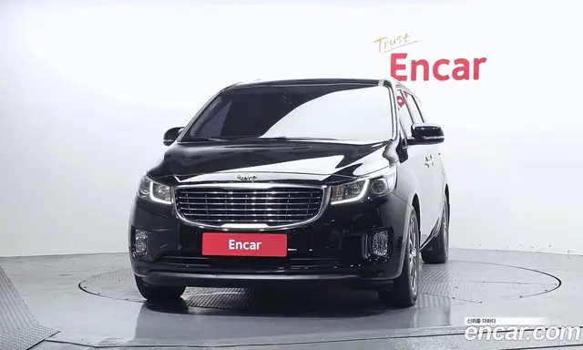 Kia Carnival 2016 2.2 автомат (гидро), миниатюра 3 Kia Carnival 2016 2.2 автомат (гидро), миниатюра 3