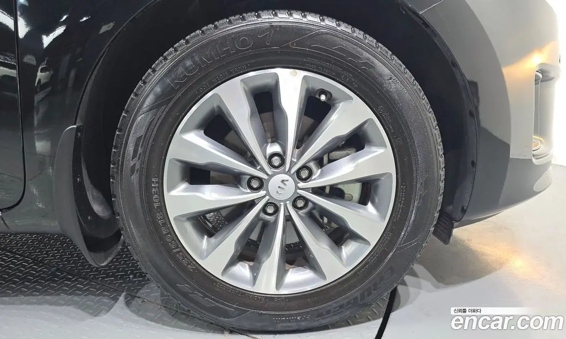 Kia Carnival 2016 2.2 автомат (гидро), фото 7 Kia Carnival 2016 2.2 автомат (гидро), фото 7