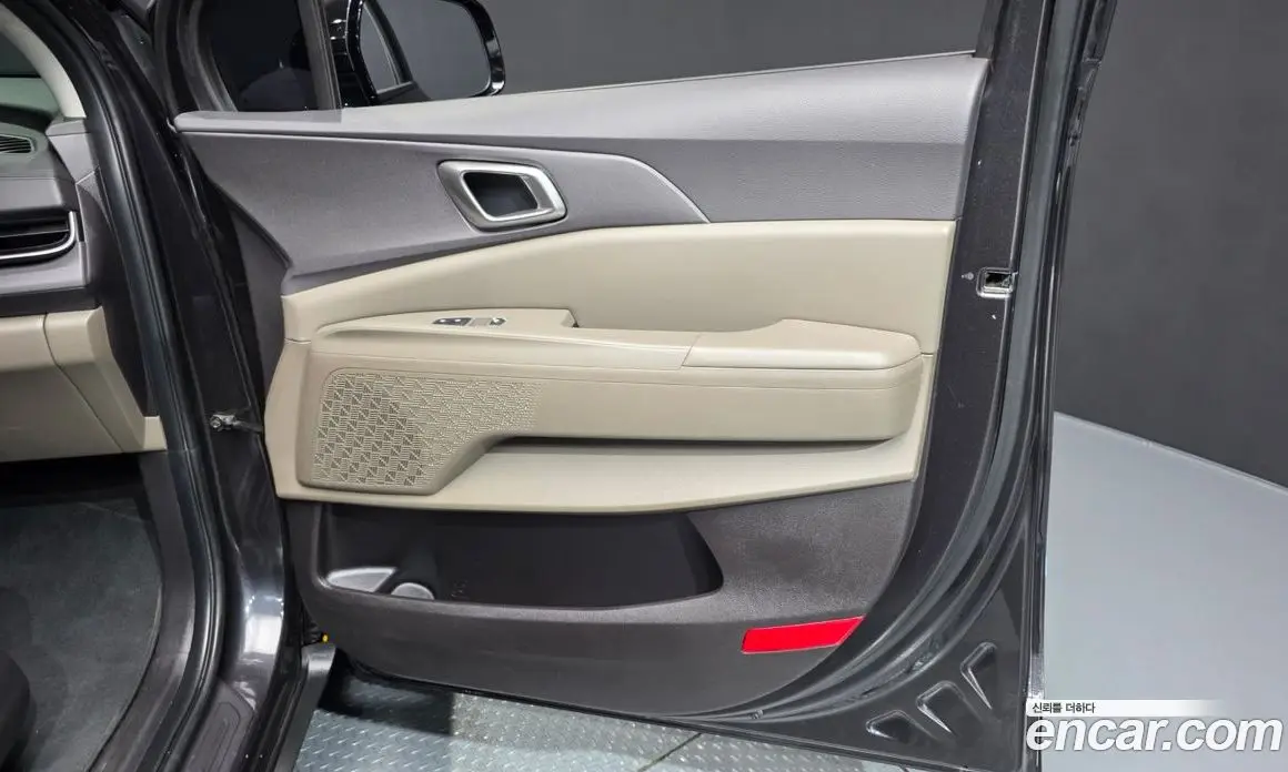 Kia Carnival 2024 2.2 автомат (гидро), фото 15