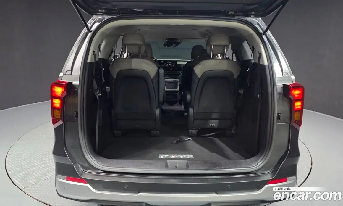 Kia Carnival 2024 2.2 автомат (гидро), фото 26
