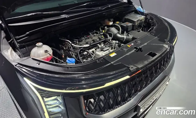 Kia Carnival 2024 2.2 автомат (гидро), миниатюра 6