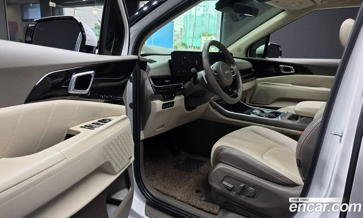 Kia Carnival 2024 2.2 автомат (гидро), фото 13
