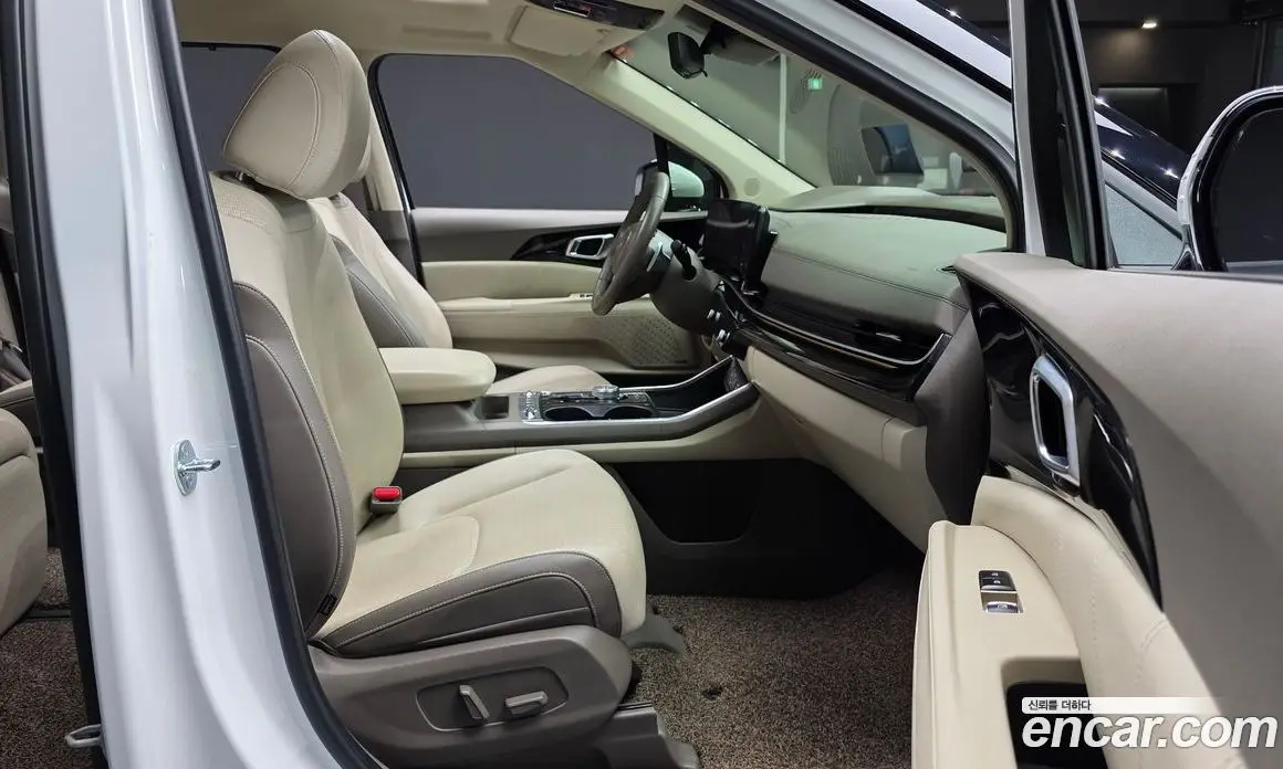 Kia Carnival 2024 2.2 автомат (гидро), фото 16
