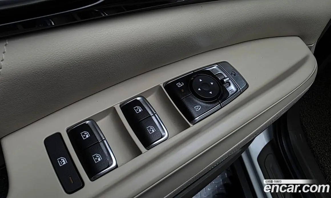 Kia Carnival 2024 2.2 автомат (гидро), фото 35