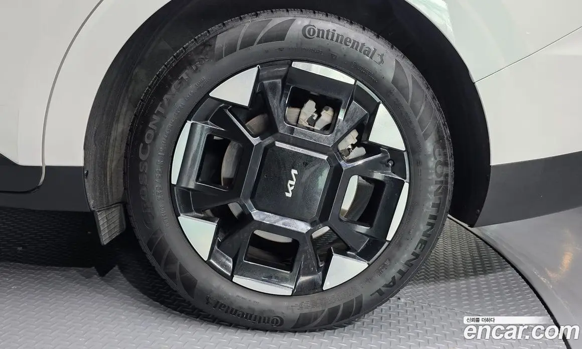 Kia Carnival 2024 2.2 автомат (гидро), фото 7