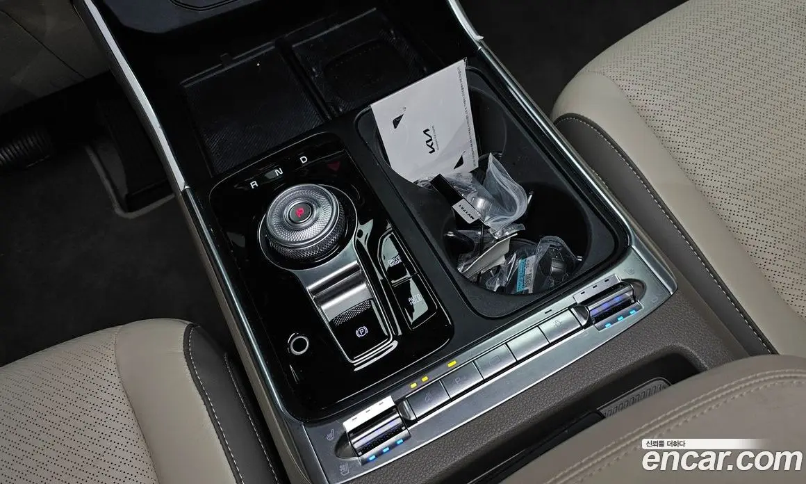 Kia Carnival 2024 1.6 автомат (гидро), фото 11