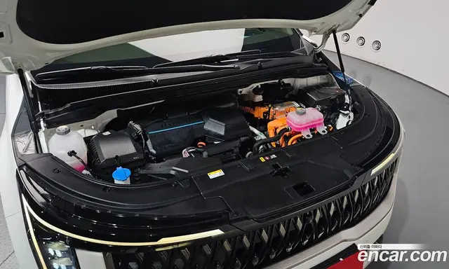 Kia Carnival 2024 1.6 автомат (гидро), миниатюра 5