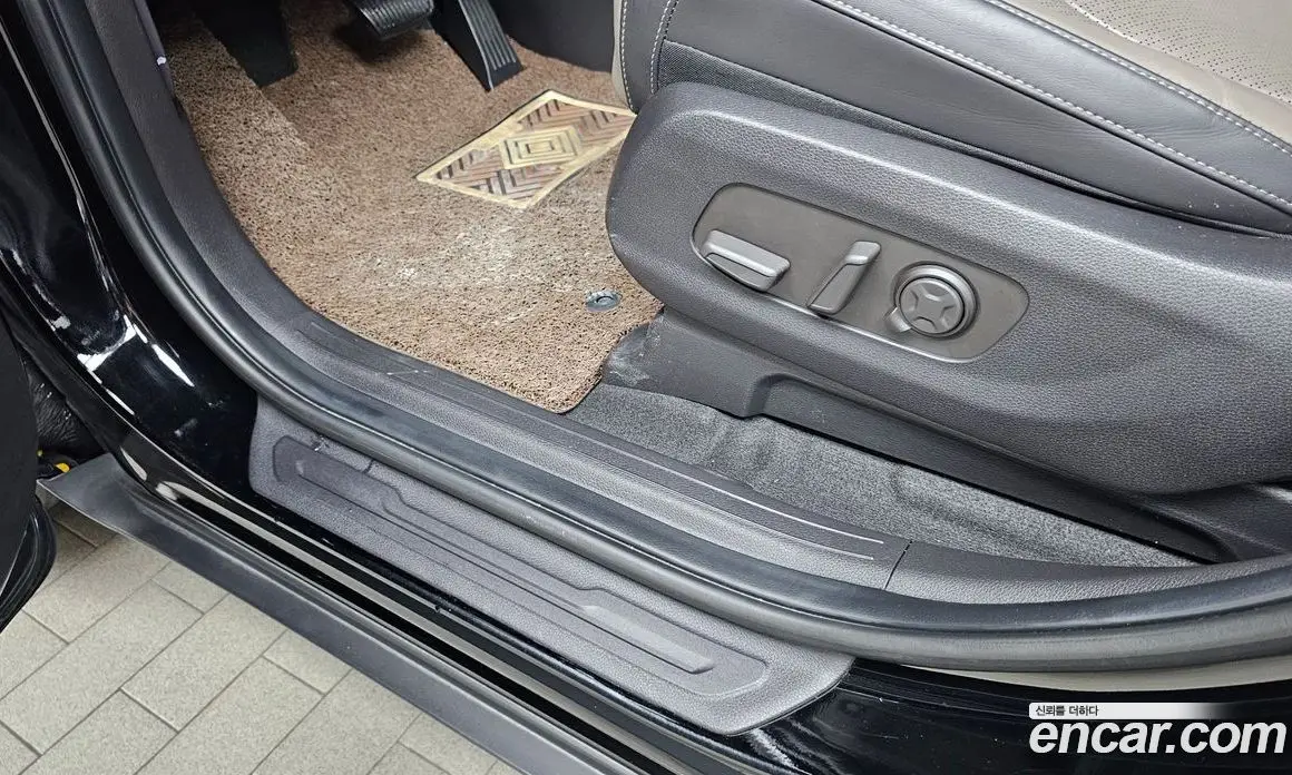 Kia Carnival 2025 1.6 автомат (гидро), фото 24 Kia Carnival 2025 1.6 автомат (гидро), фото 24