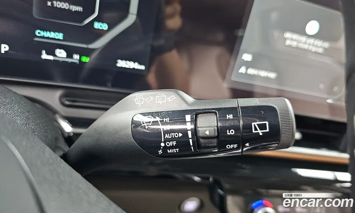 Kia Carnival 2025 1.6 автомат (гидро), фото 28 Kia Carnival 2025 1.6 автомат (гидро), фото 28