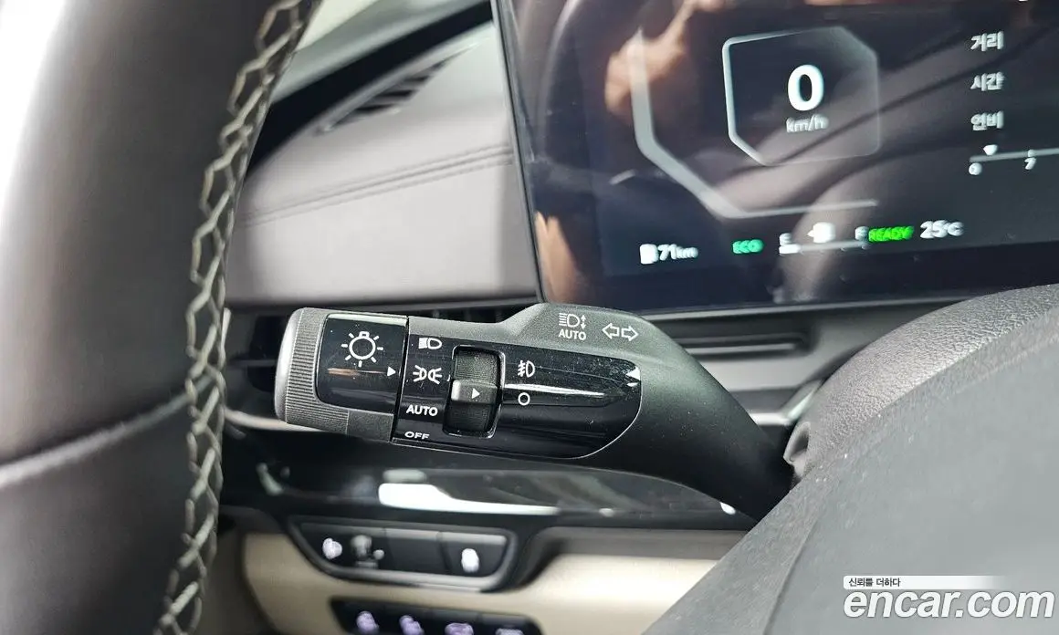 Kia Carnival 2025 1.6 автомат (гидро), фото 33 Kia Carnival 2025 1.6 автомат (гидро), фото 33